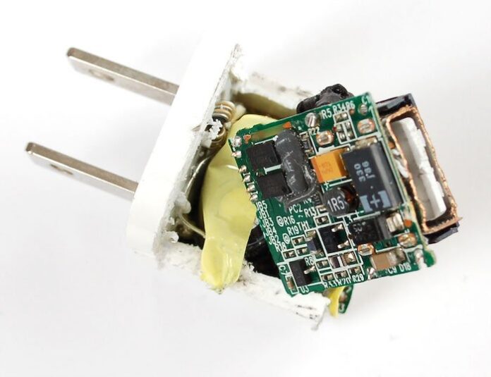 New Infineon Flyback Converters Target Power Losses in USB Power Delivery usb power, usb pd, pd usb, USB Power adapter