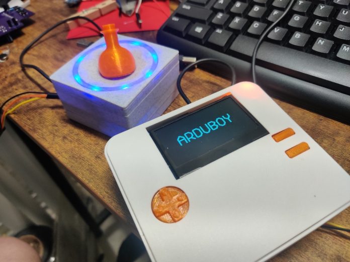 Scan items from the real world into your Arduboy games with the Ardumiibo