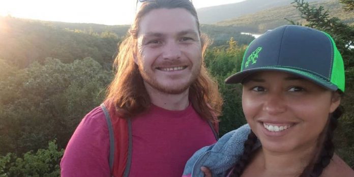 90 Day Fiancé: Tania Confirms She's Also On The Single Life With Syngin