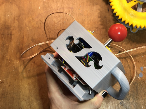 Aligning the enclosure top and bottom