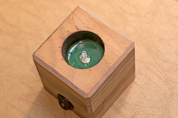 https://hyperedge.tech/wp-content/uploads/2021/12/rechargeable-wooden-candle-1.jpg