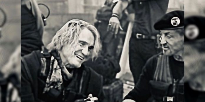 Sylvester Stallone & Dolph Lundgren Reunite in Expendables 4 Set Photo