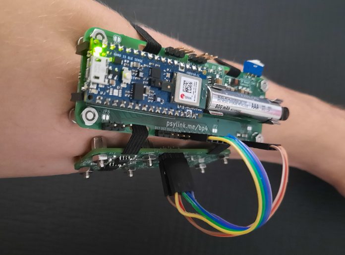 PsyLink is a low-cost, non-invasive EMG interface based on the Nano 33 BLE Sense
