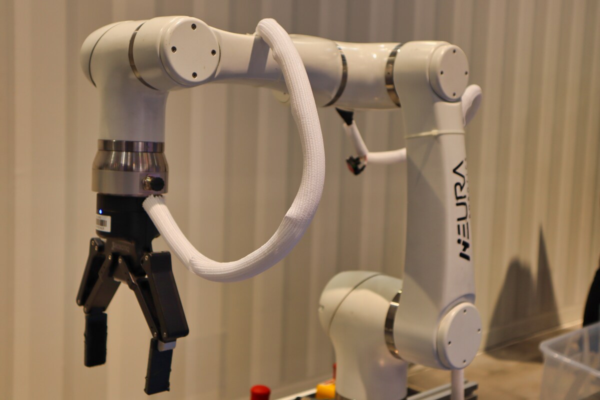 Hyperedge- , PCB Design, Hardware Design, Electronics Design, Automatica2022_Day3neura_11