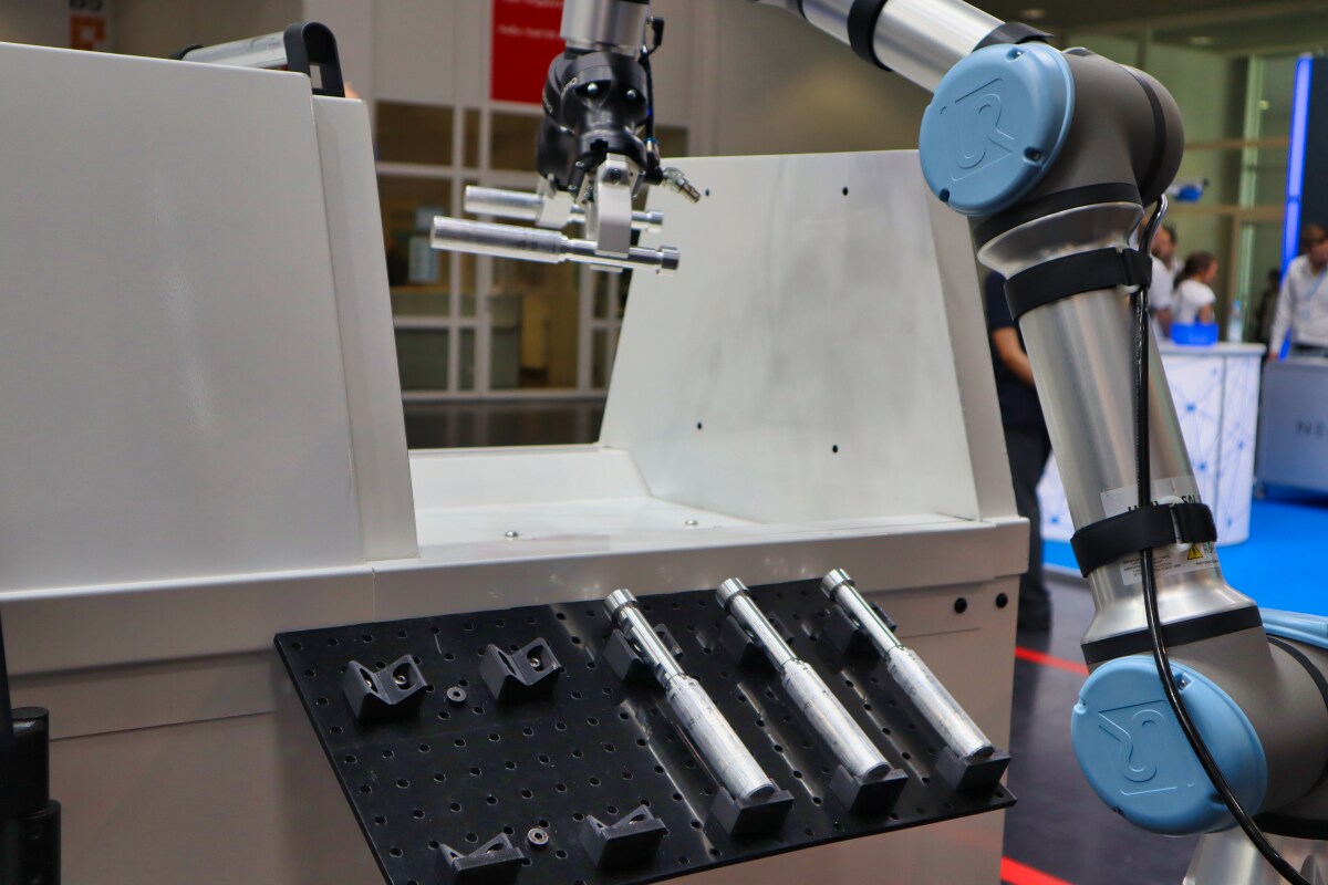 Hyperedge- , PCB Design, Hardware Design, Electronics Design, Automatica2022_Day3machinetending_6
