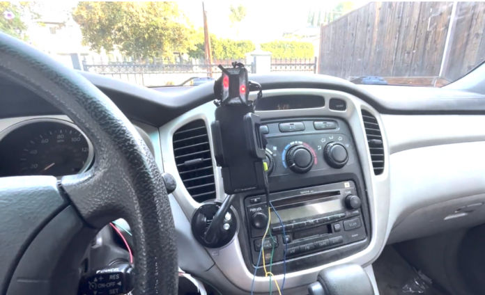 This DIY driving assistant helps with parking and blindspot monitoring
