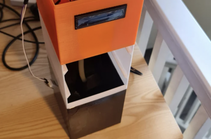 Build your own automatic bean sprouter for superfood meals