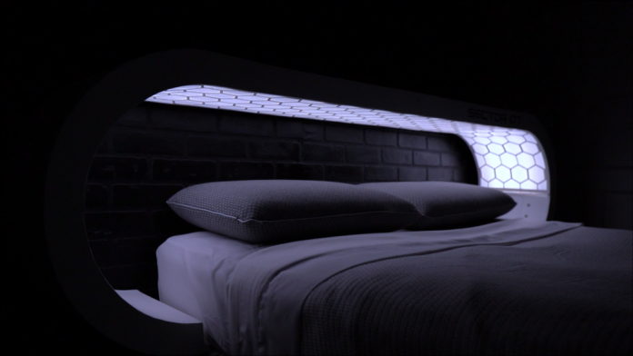 This gorgeous headboard simulates sunrises