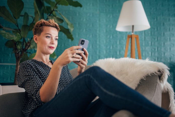 Elevate your self-service assistants with new generative AI features in Amazon Lex