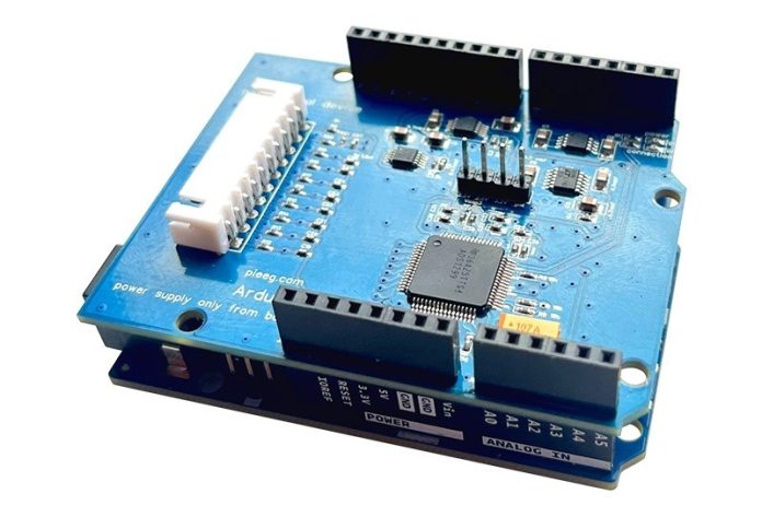 ardEEG is an Arduino UNO R4 WiFi shield for measuring biosignals